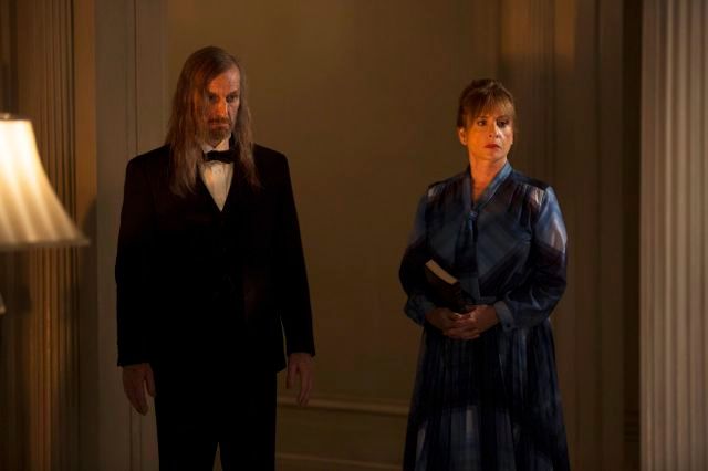 American Horror Story : Foto Denis O'Hare, Patti LuPone