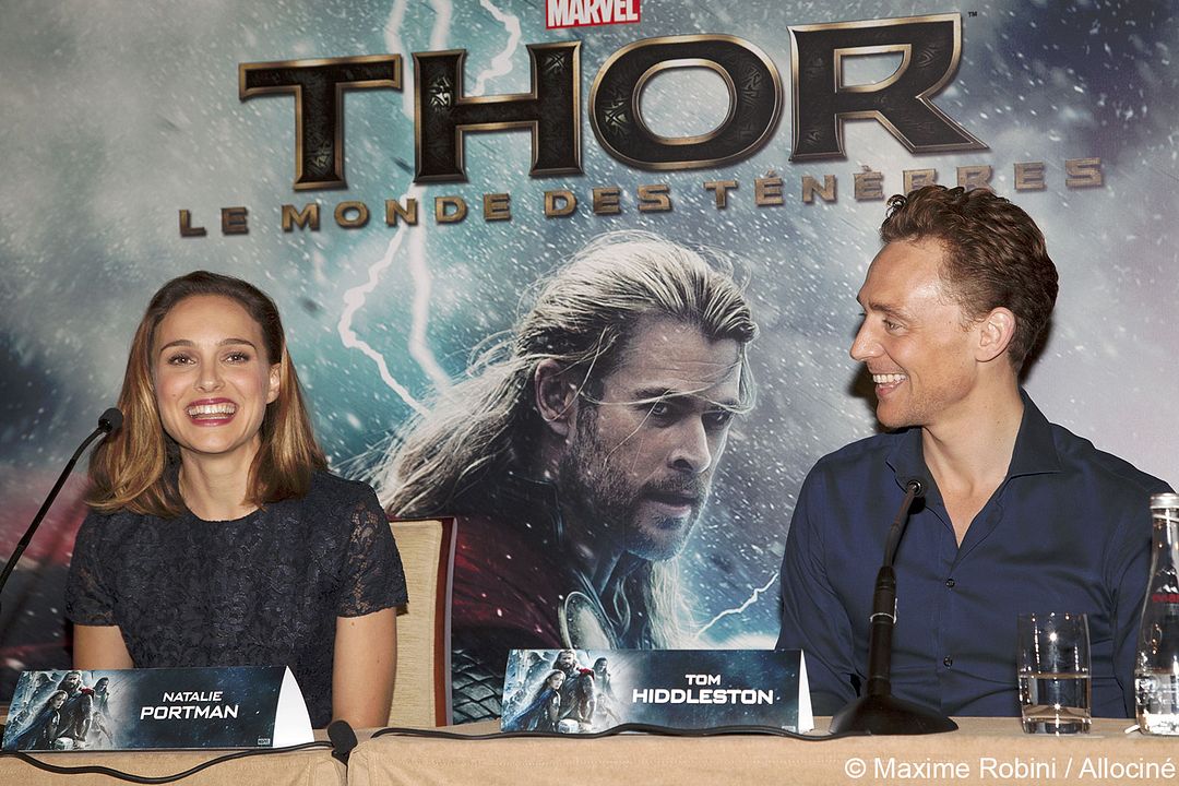 Thor: Un mundo oscuro : Cobertura de revista Natalie Portman, Tom Hiddleston