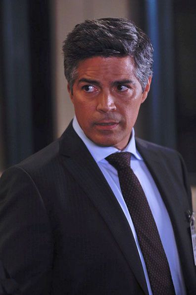 Mentes criminales : Foto Esai Morales