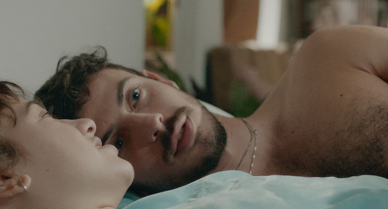 All Eyes off Me : Foto