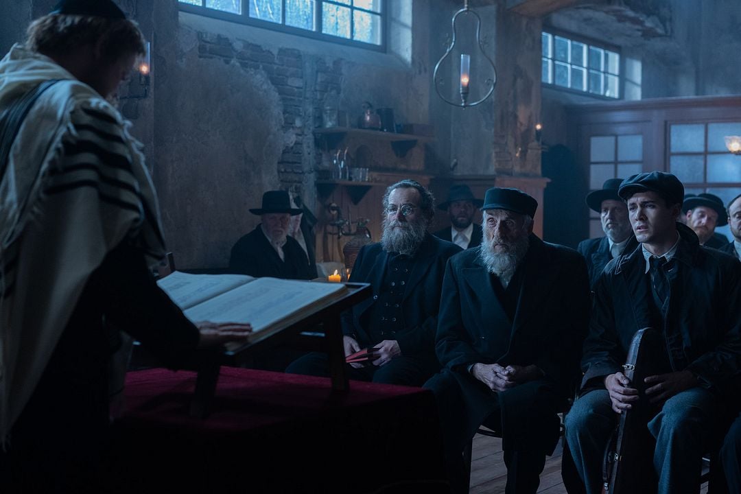 The Song Of Names : Foto Jonah Hauer-King