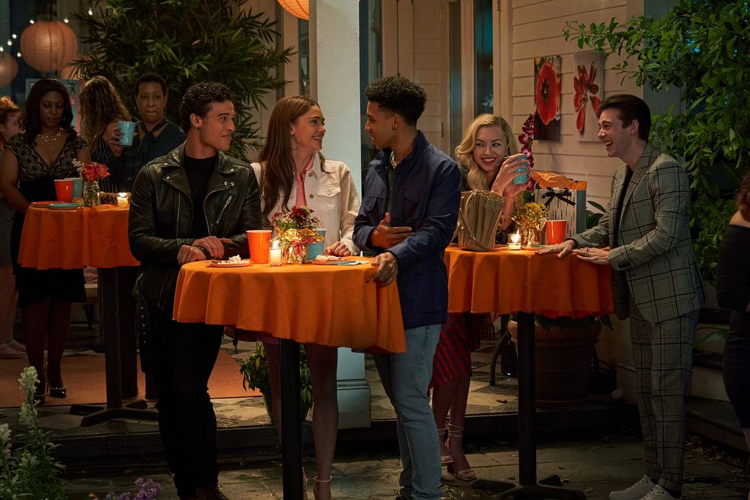 A mi altura 2 : Foto