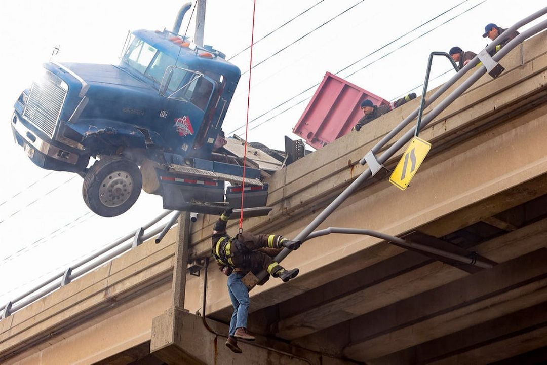 Chicago Fire : Foto Taylor Kinney, Joe Minoso