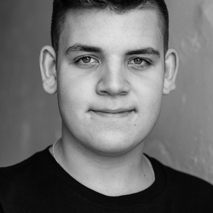 Póster Tobie Donovan