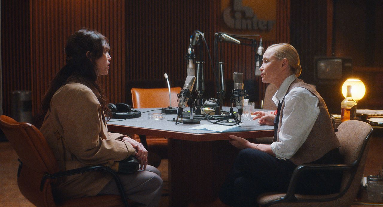 Los pasajeros de la noche : Foto Charlotte Gainsbourg, Emmanuelle Béart