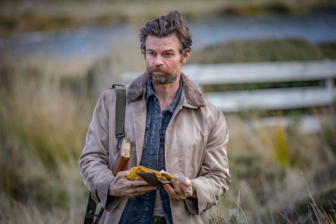 Coming Home in the Dark : Foto