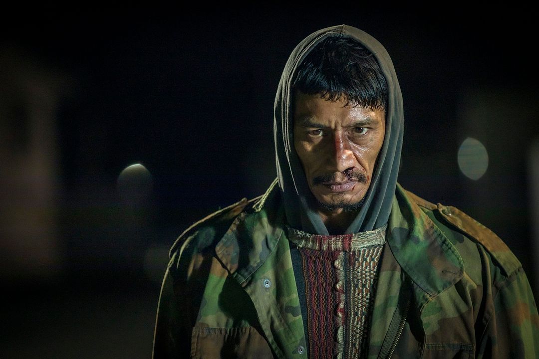 Coming Home in the Dark : Foto