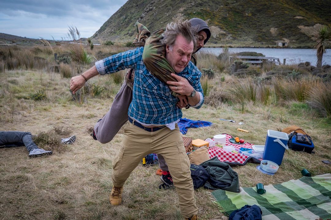 Coming Home in the Dark : Foto