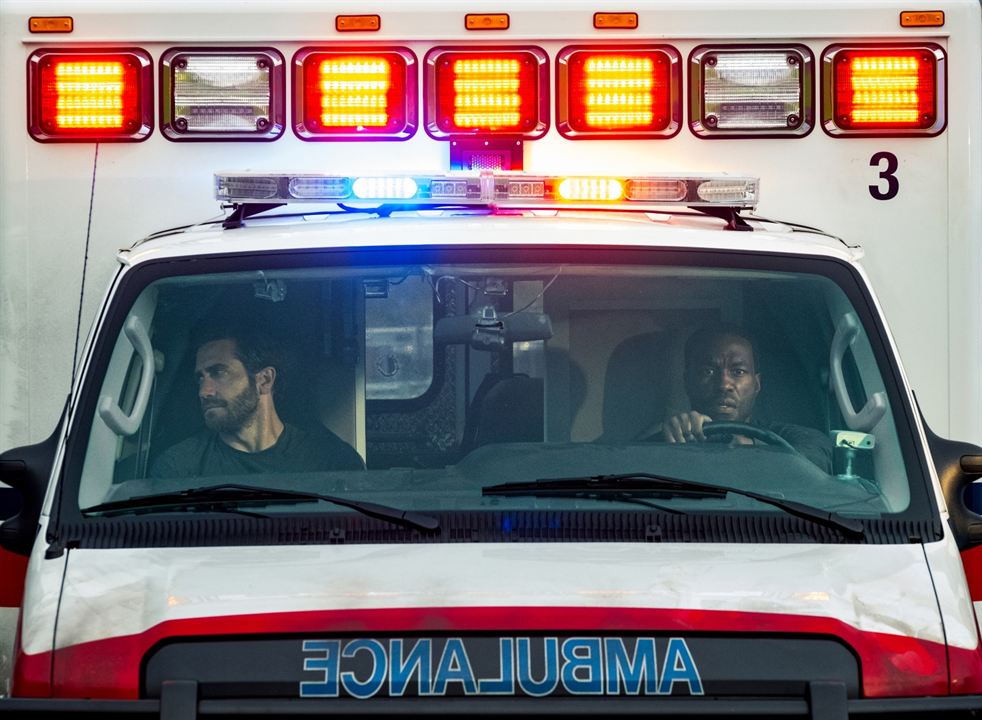 Ambulancia : Foto Yahya Abdul-Mateen II, Jake Gyllenhaal