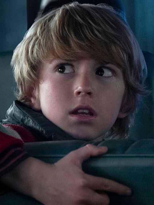 Póster Walker Scobell