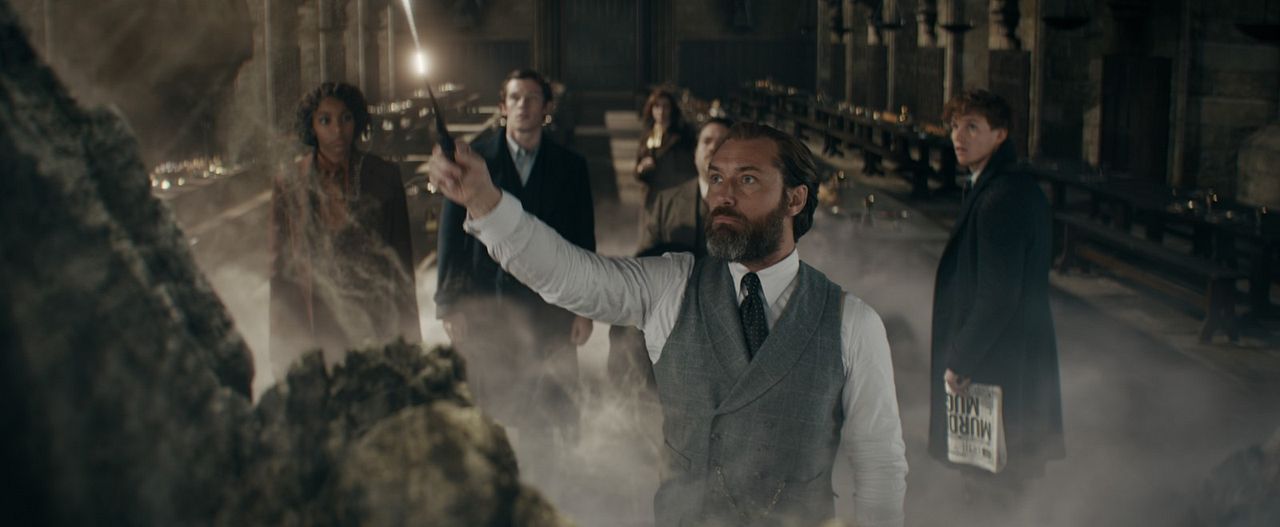 Animales Fantásticos: Los secretos de Dumbledore : Foto Callum Turner, Dan Fogler, Jude Law, Eddie Redmayne, Jessica Williams (II)