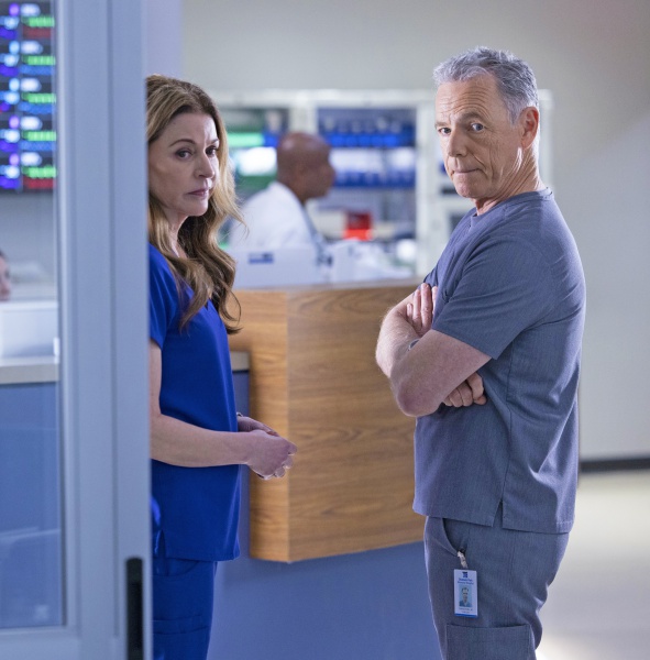 The Resident : Foto Bruce Greenwood