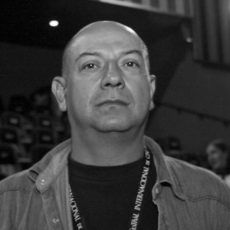 Póster Roberto Olivares