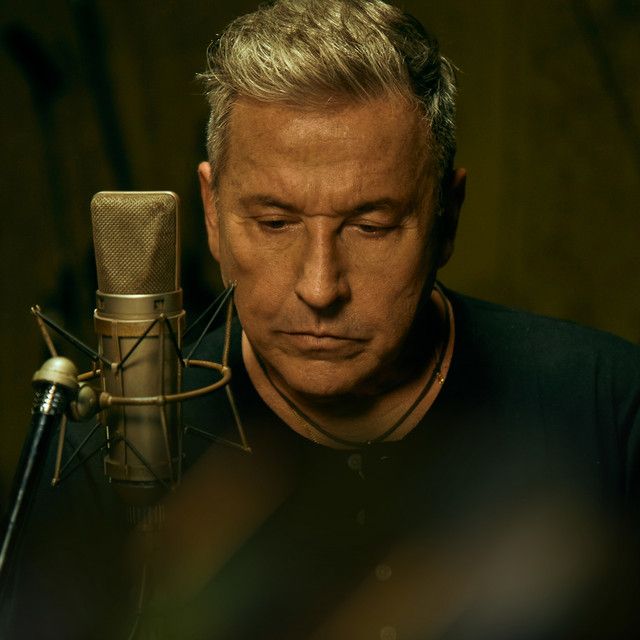 Póster Ricardo Montaner