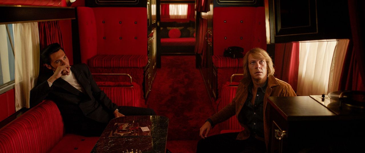 Elvis : Foto Austin Butler, Luke Bracey