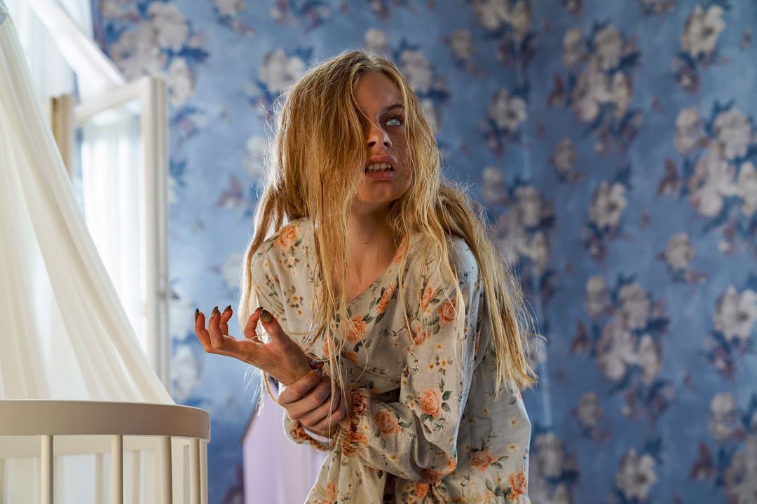 Cría siniestra : Foto