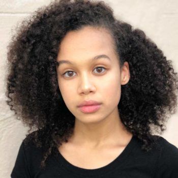 Póster Annarah Cymone