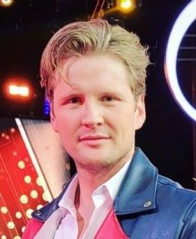 Póster Alexander Acha