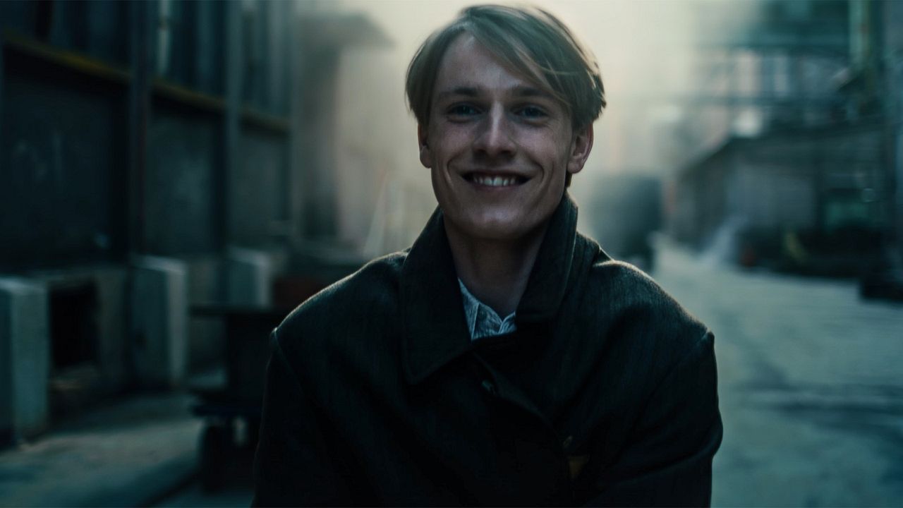 El falsificador : Foto Louis Hofmann