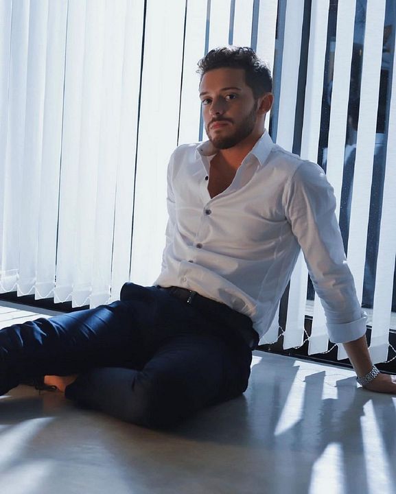 Póster Ruggero Pasquarelli