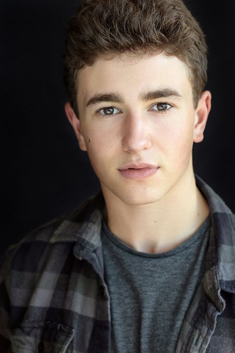 Póster Gabriel LaBelle