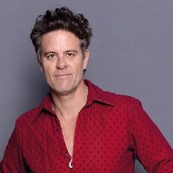 Póster Mike Amigorena