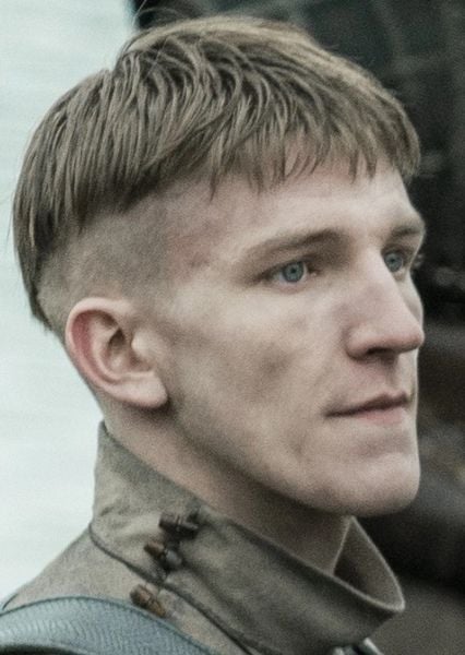 Póster Ewan Mitchell