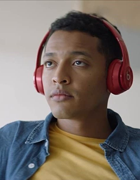 Póster Esteban Caicedo