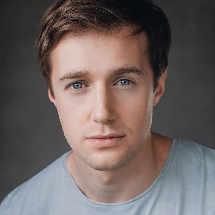 Póster Anthony Crum