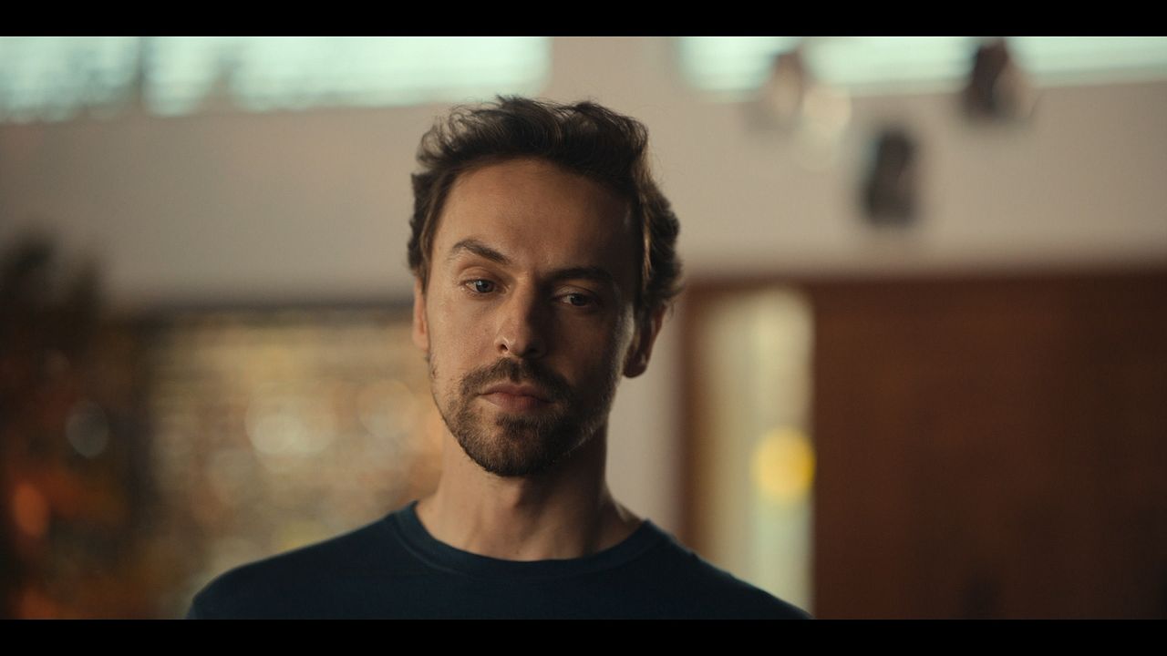 Juego de Amor y Mentiras : Foto