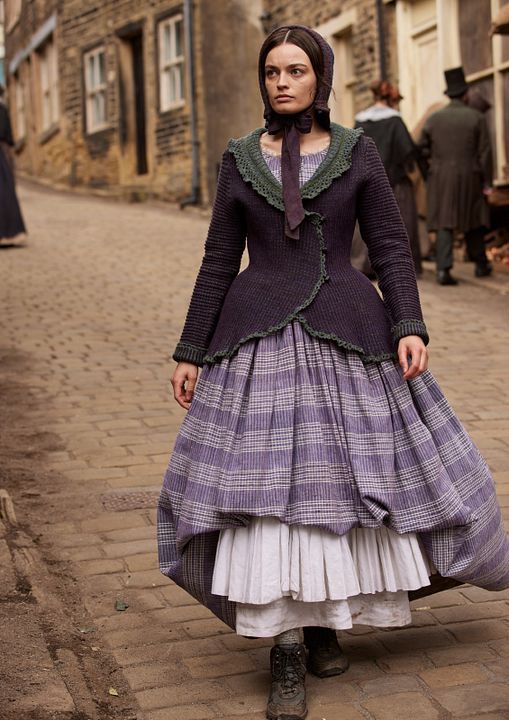 Emily : Foto Emma Mackey