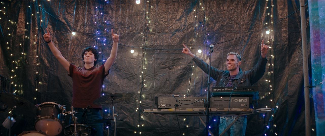 Yo era famoso : Foto Ed Skrein