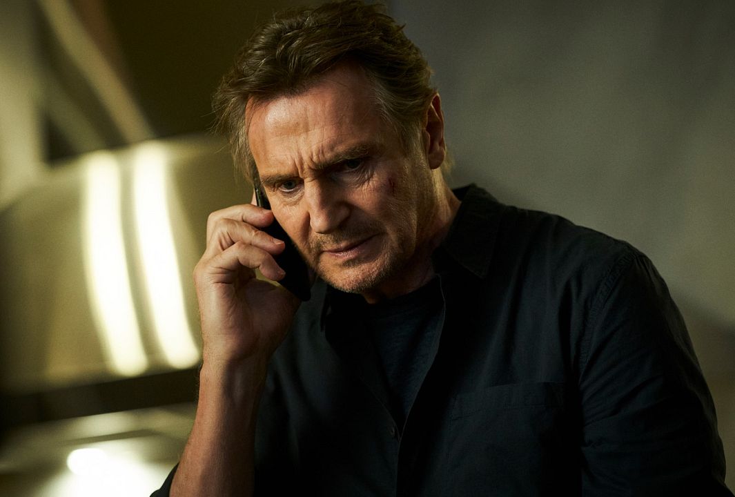 Luz negra : Foto Liam Neeson