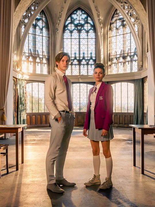 Maxton Hall: Un mundo entre nosotros : Póster