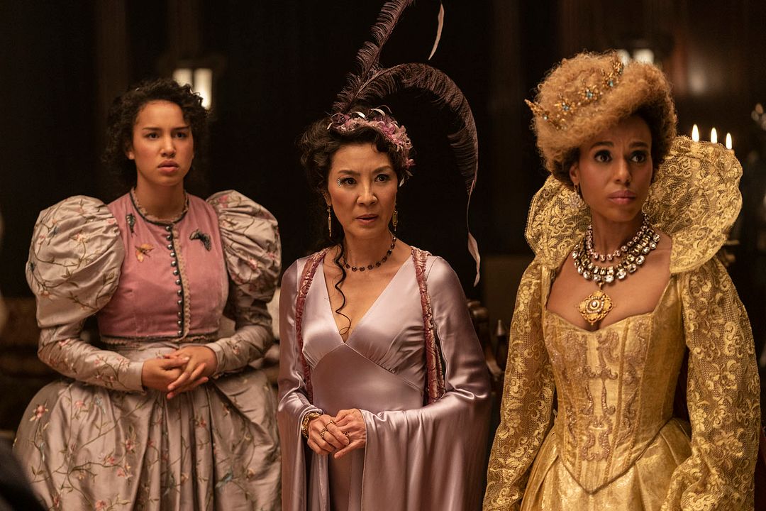 La escuela del bien y del mal : Foto Sofia Wylie, Michelle Yeoh, Kerry Washington