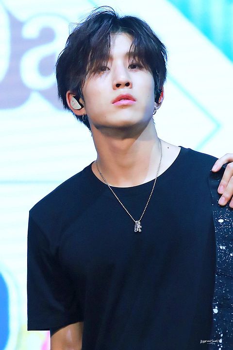 Póster Jin-woo Park (III)