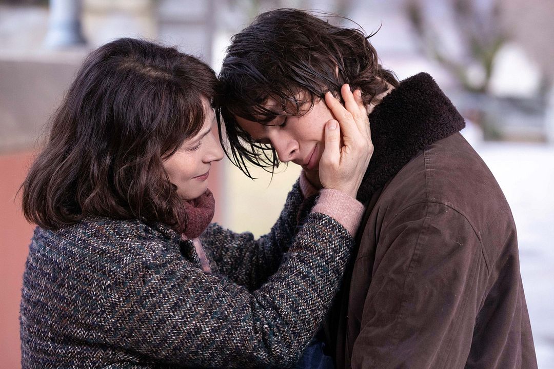 Invierno en París : Foto Juliette Binoche, Paul Kircher