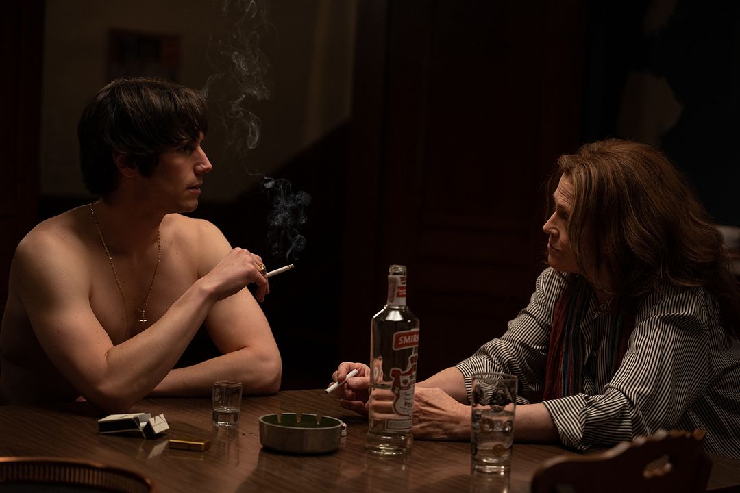 Call Jane : Foto Sigourney Weaver, Cory Michael Smith