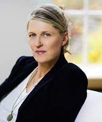 Póster Maiken Baird