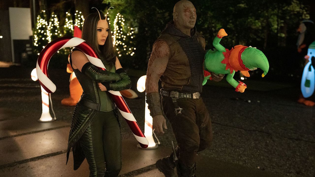 Guardianes de la Galaxia: Especial de las fiestas : Foto Dave Bautista, Pom Klementieff