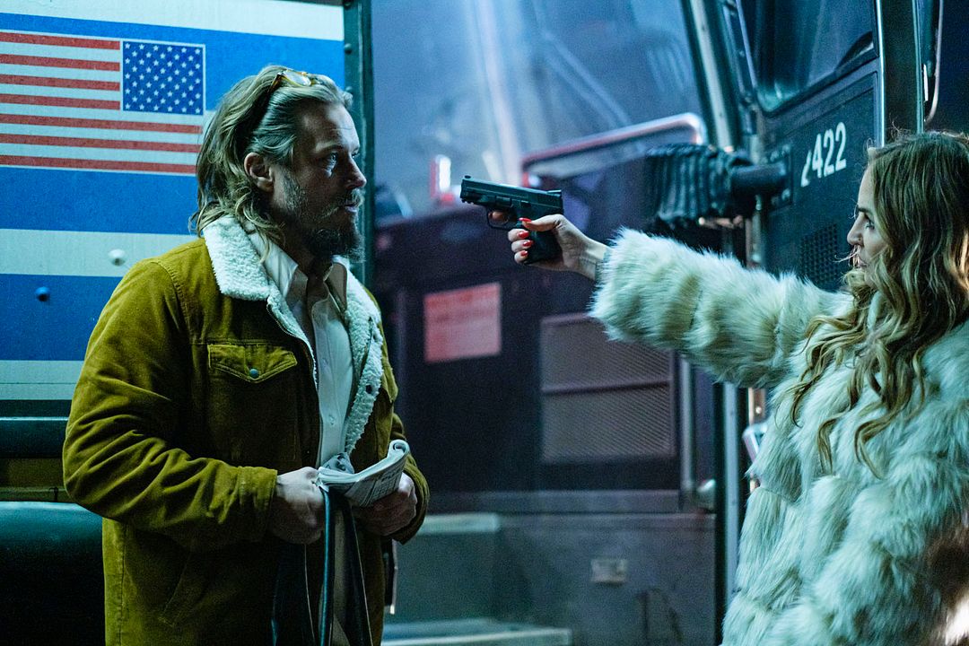 One Way : Foto Travis Fimmel