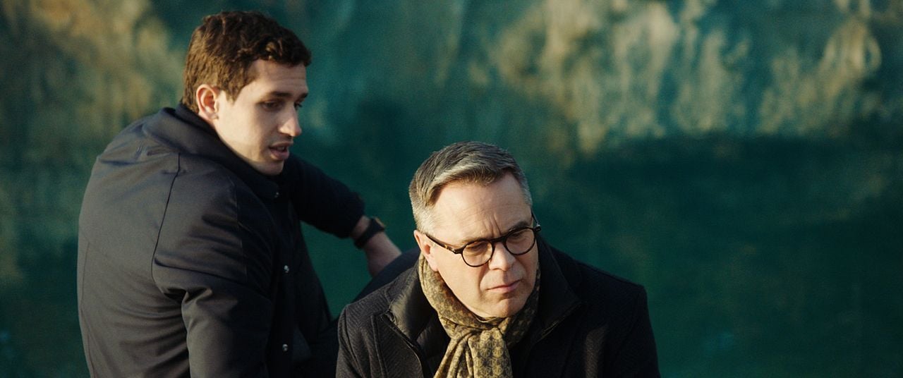 Miente conmigo : Foto Victor Belmondo