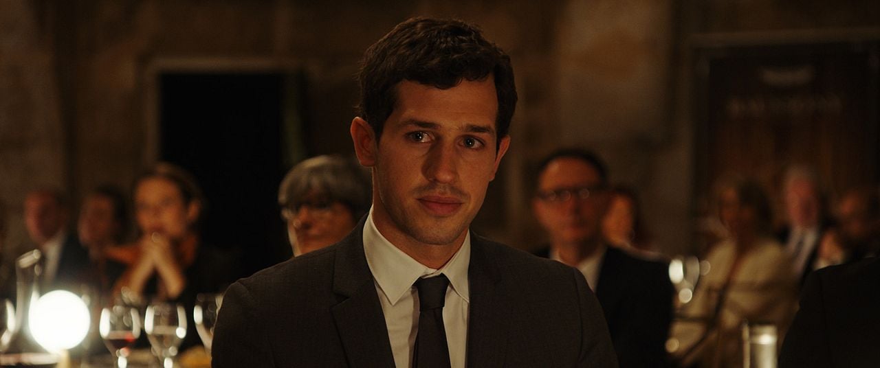 Miente conmigo : Foto Victor Belmondo