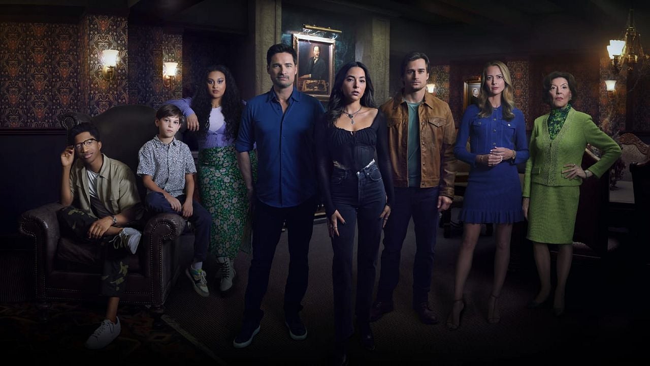 Foto Jon Ecker, Aliyah Royale, Mariel Molino