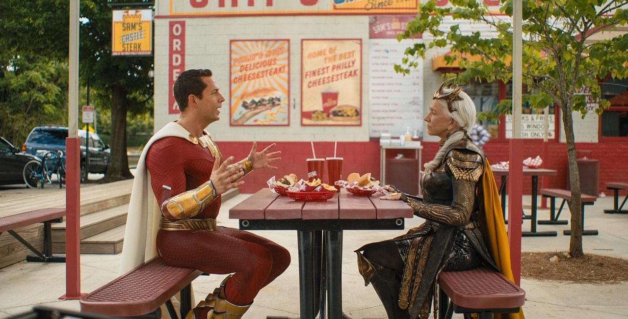 ¡Shazam! La furia de los dioses : Foto Zachary Levi, Helen Mirren