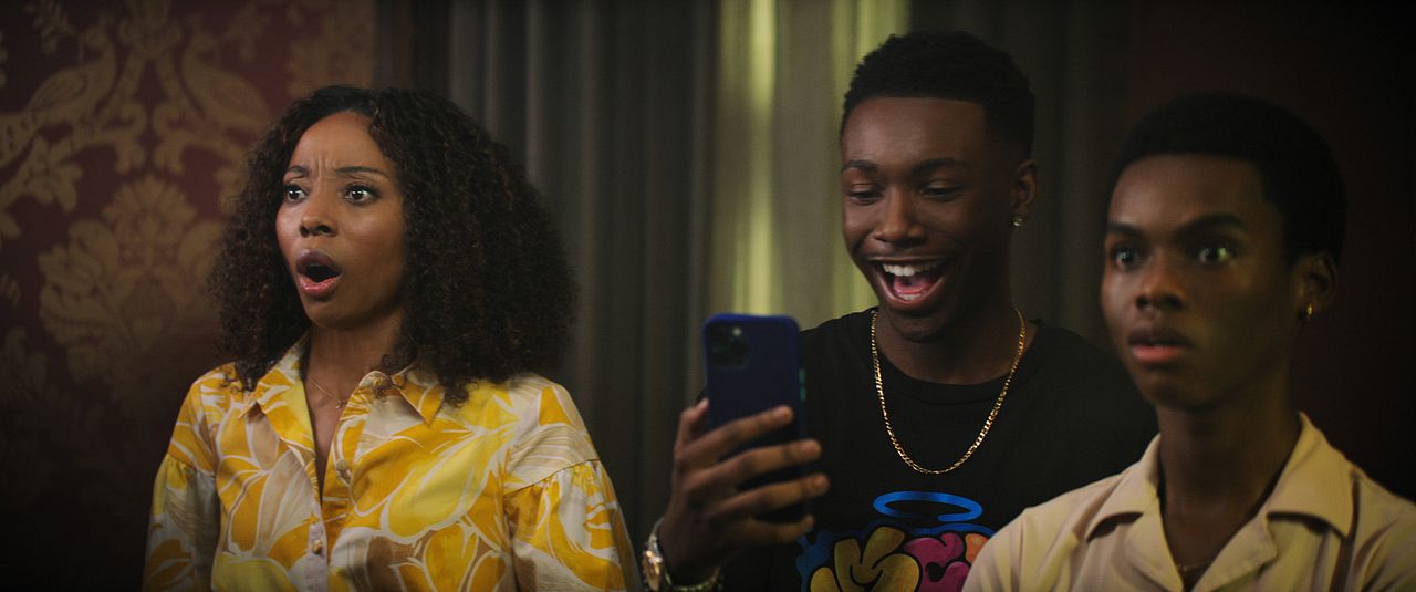 Tenemos un fantasma : Foto