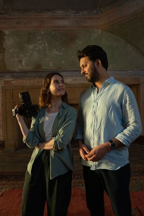 What's Love Got to Do With It? : Foto Shazad Latif, Lily James