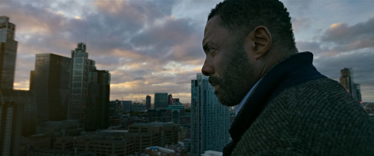 Luther: Cae la noche : Foto Idris Elba