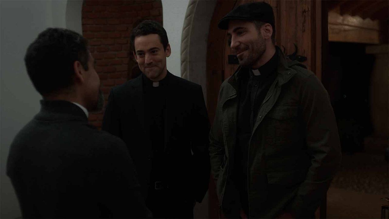 Los Enviados : Foto Miguel Ángel Silvestre, Luis Gerardo Méndez