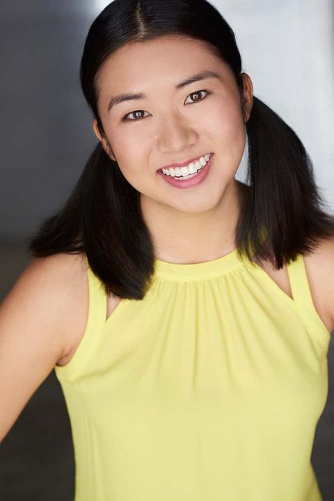 Póster Tricia Fukuhara